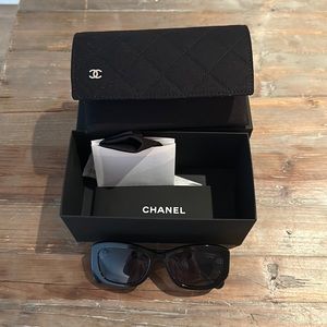 Chanel 5493 Sunglasses, brand new, full set